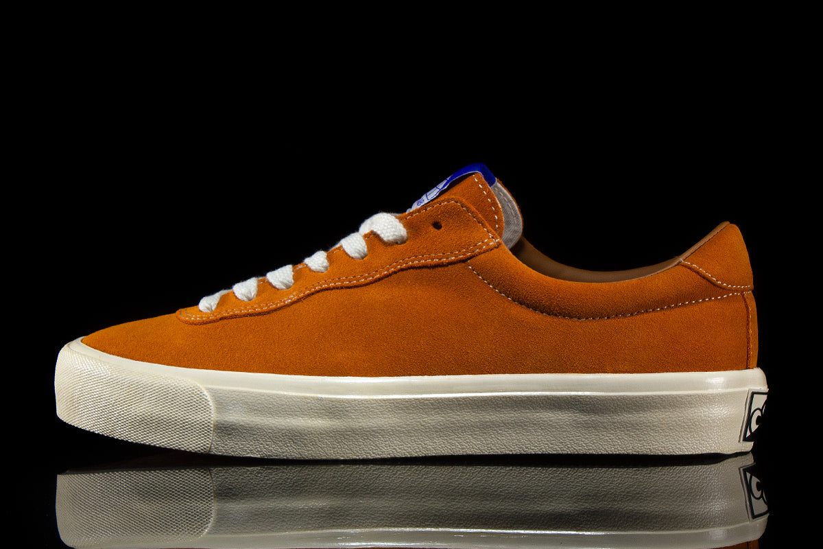 VM001 Suede Lo