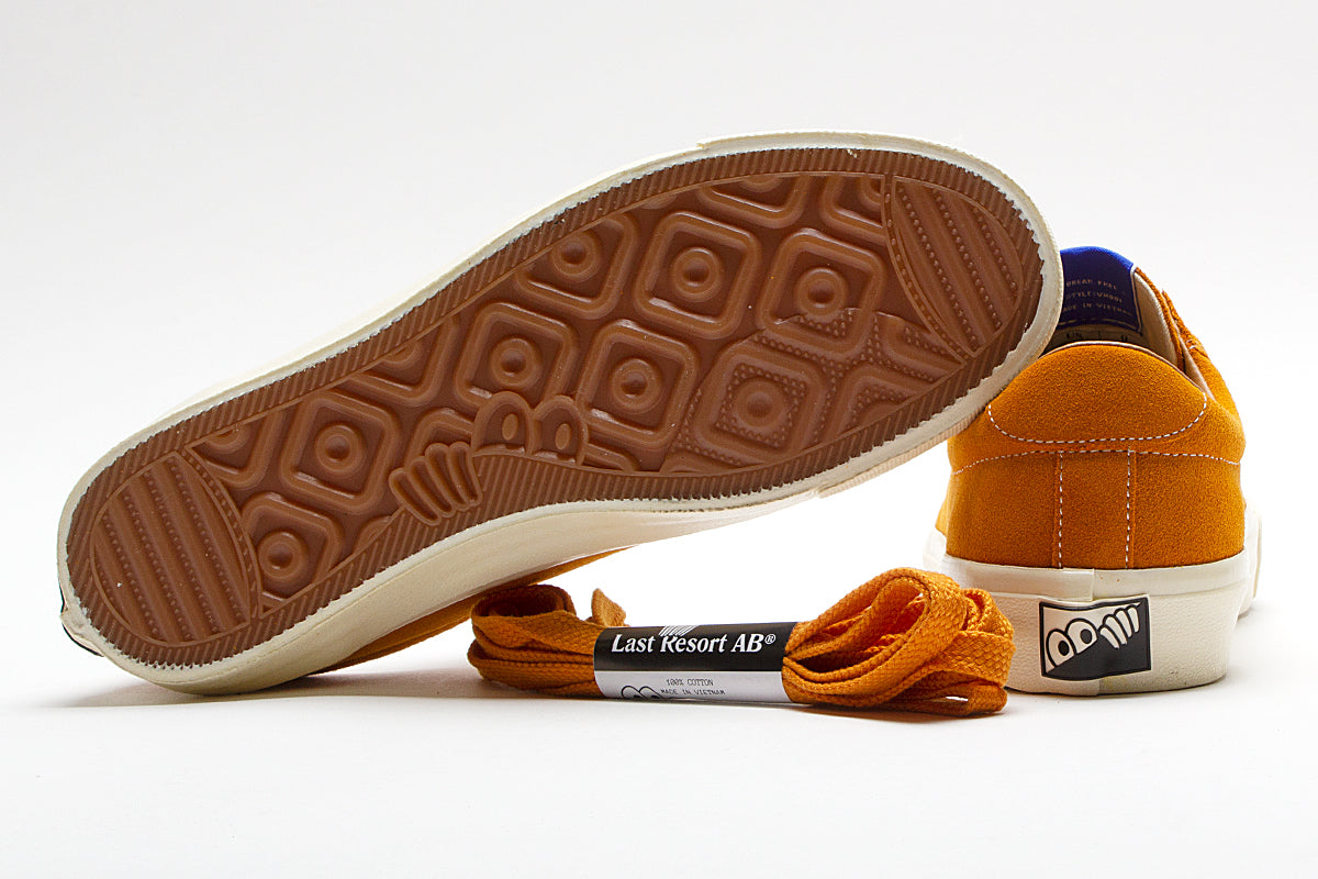 VM001 Suede Lo