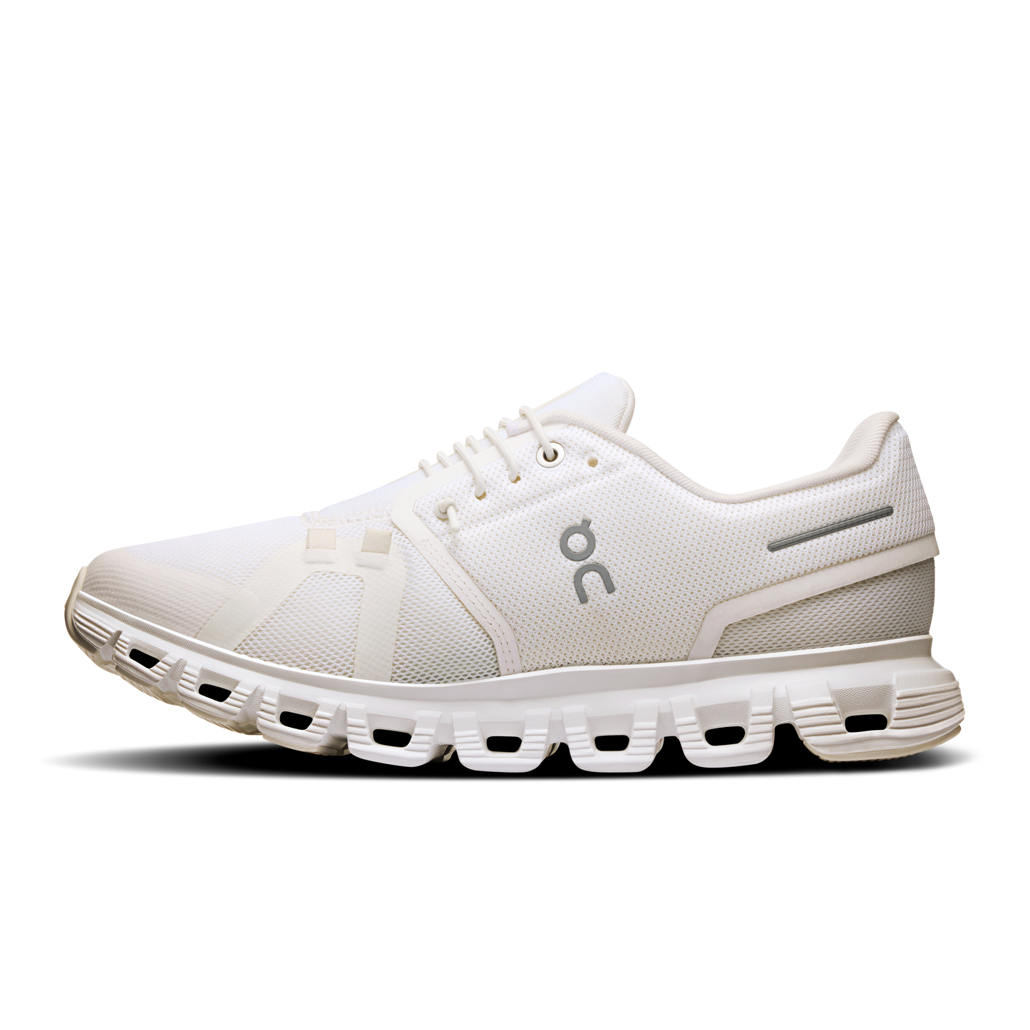 On Running Women's Cloud 6 Wide Shoes - White / White