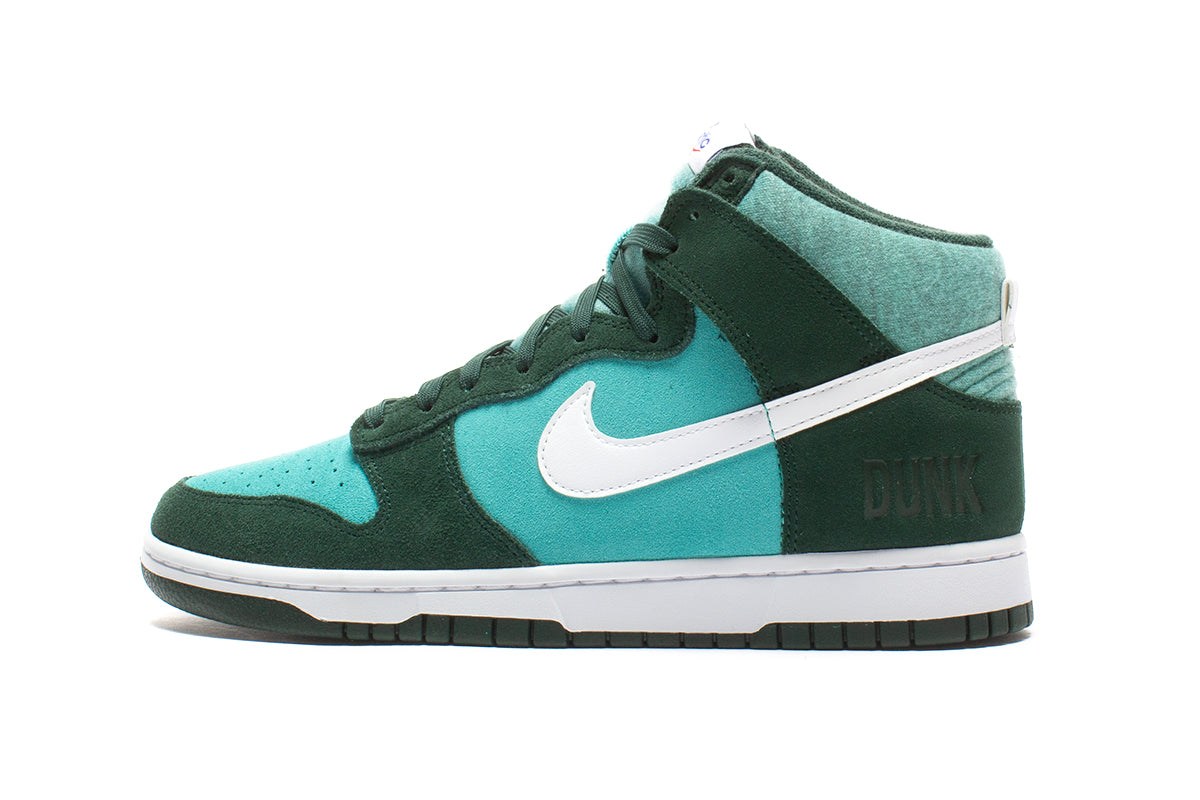 Dunk Hi Retro SE