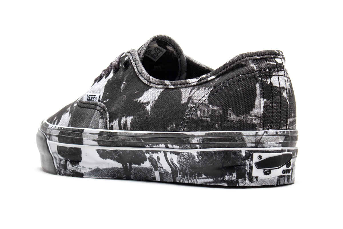 Authentic 44 x Atiba Jefferson