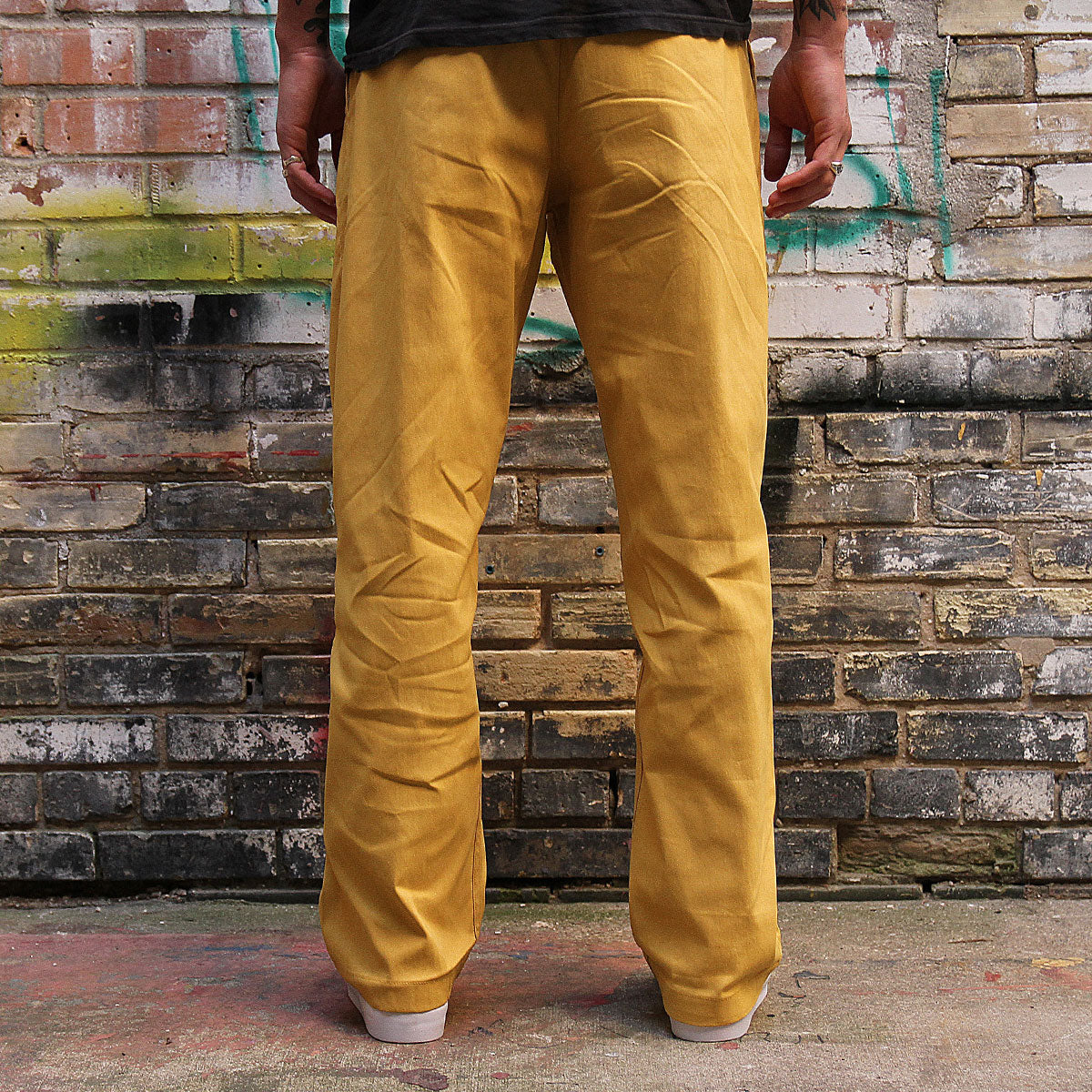Loose Fit Chino Pant
