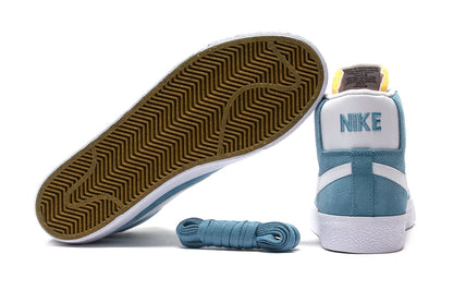 Zoom Blazer Mid