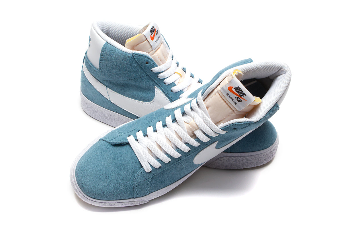 Zoom Blazer Mid