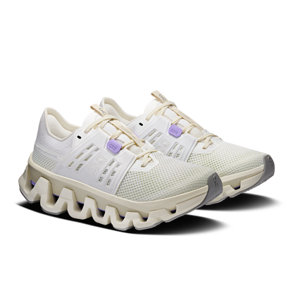 On Running Women's Cloudswift Amp Shoes - Ivory / Ghost