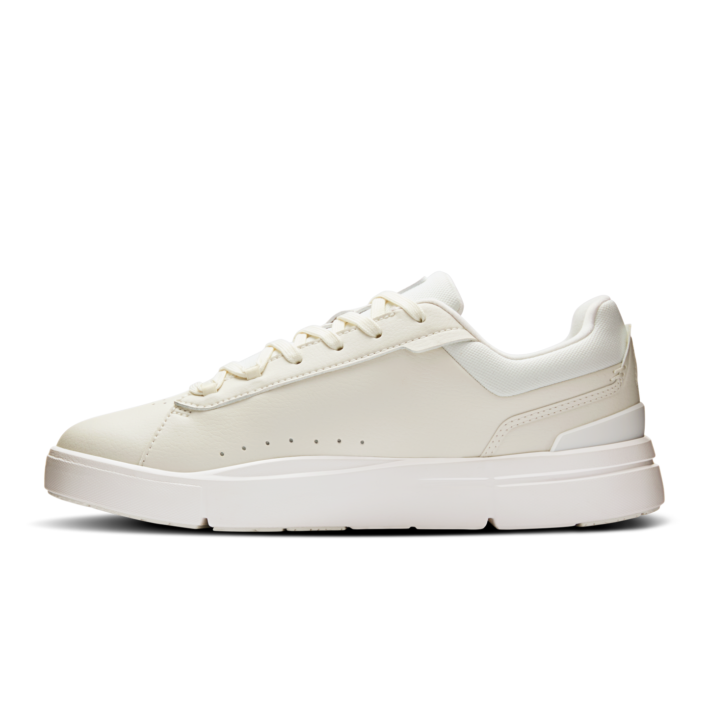 On Running Women's The Roger Advantage Shoes - Ivory / Ivory