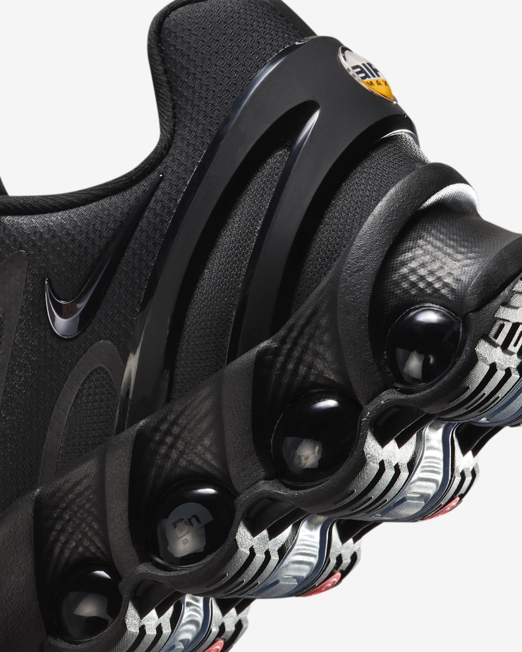 Nike Men's Air Max Dn8 Shoes - Black / Anthracite