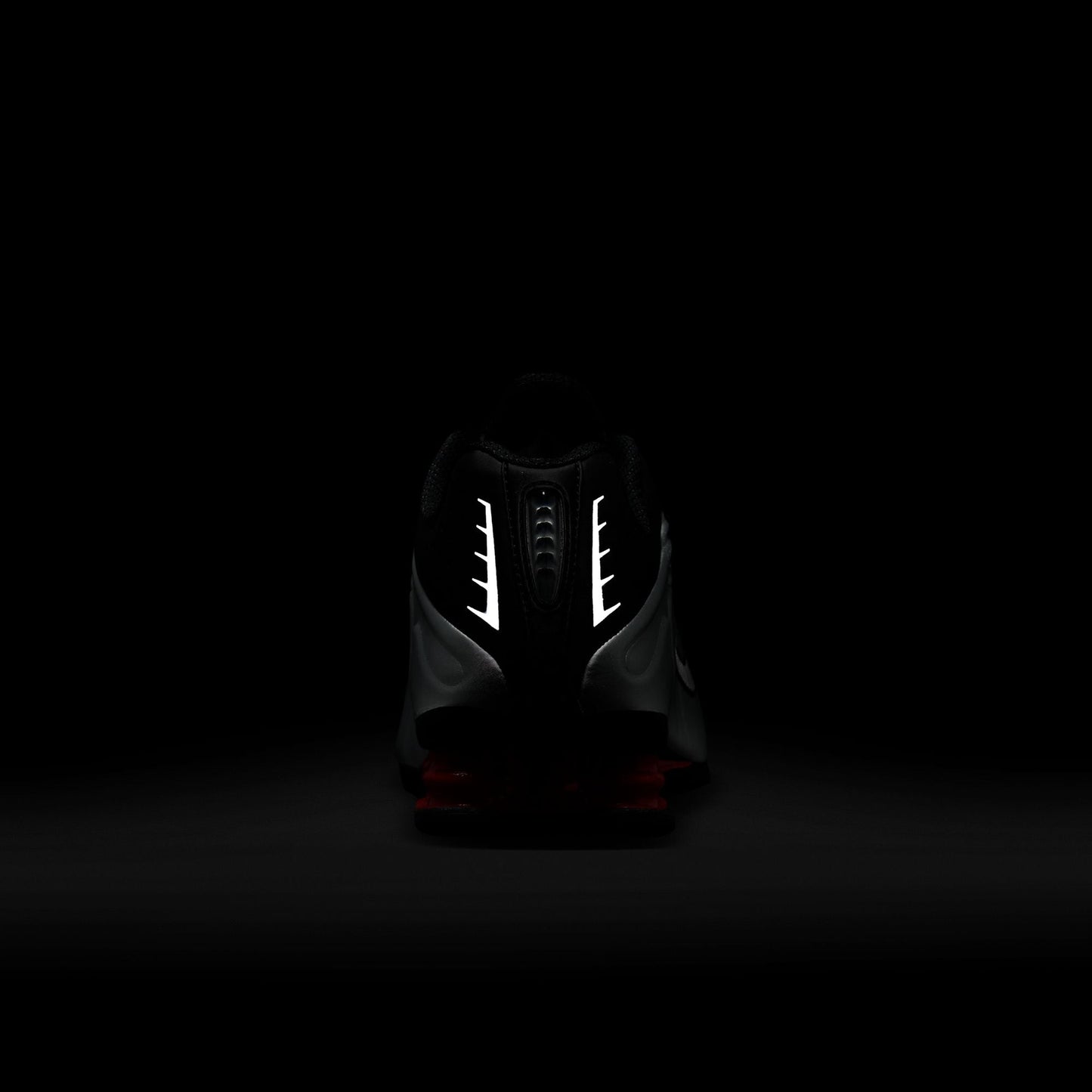 WMNS Nike Shox R4 OG