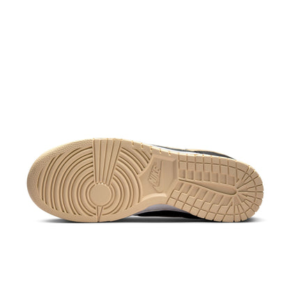 Nike Dunk Low Retro Sesame