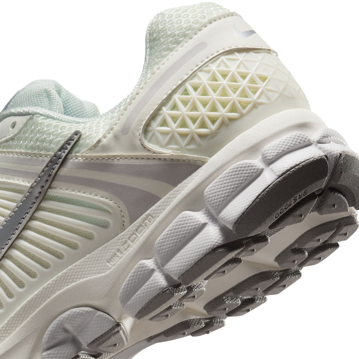 Men's Nike Zoom Vomero 5