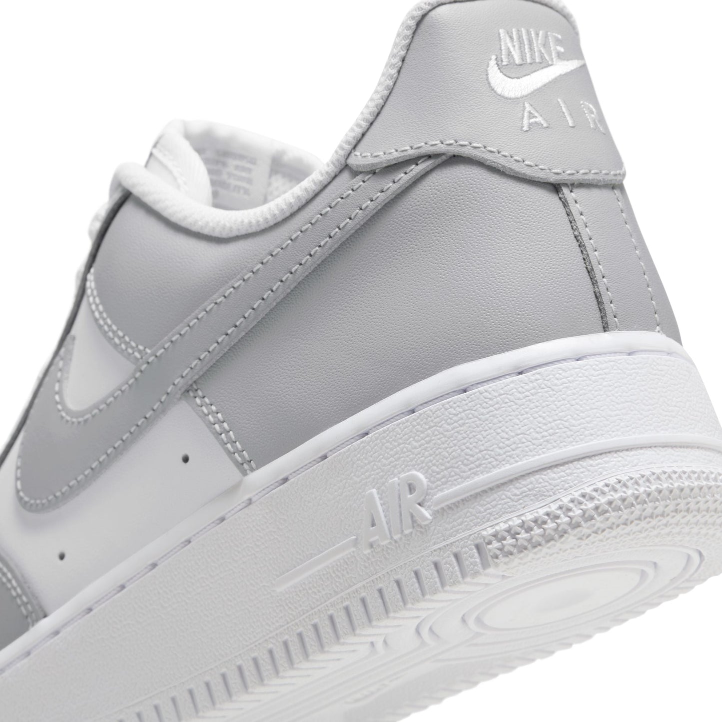Nike Air Force 1 '07