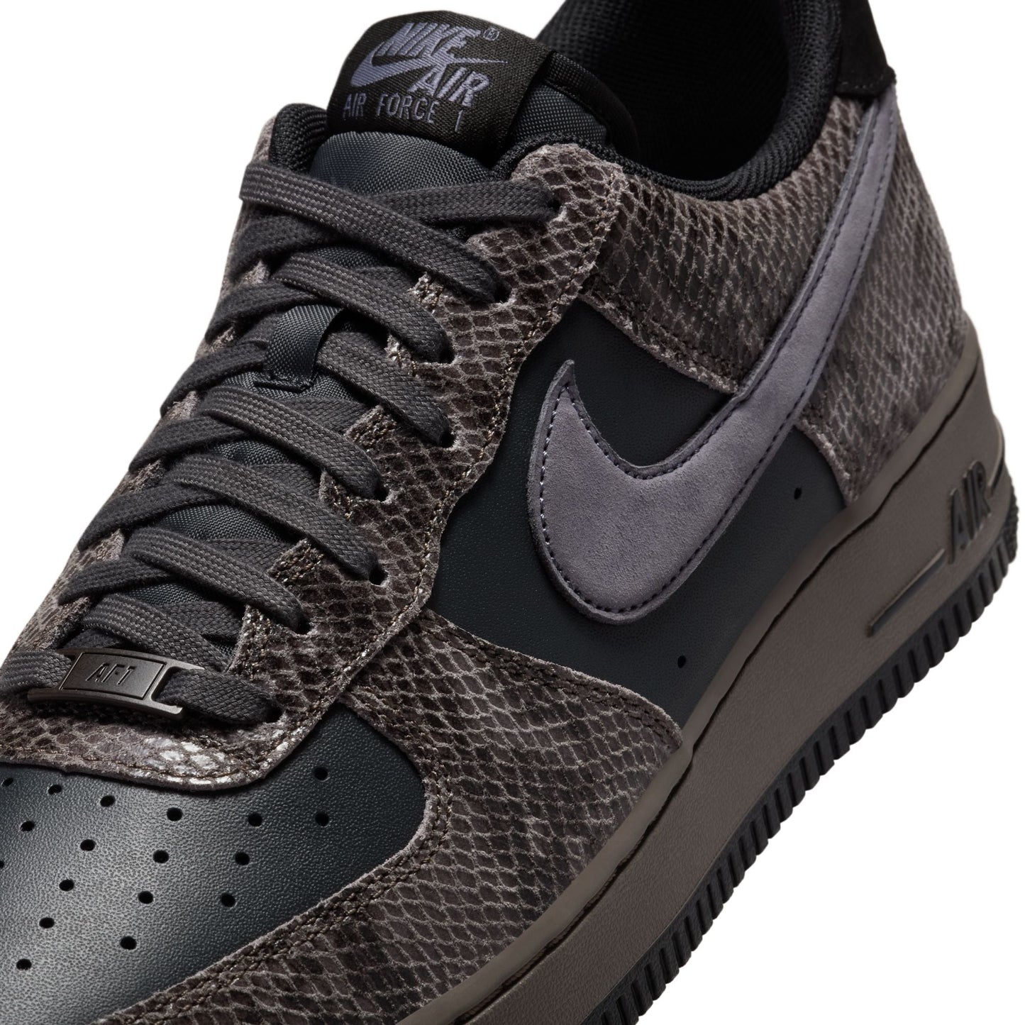 Nike Air Force 1 '07 LV8 Snakeskin