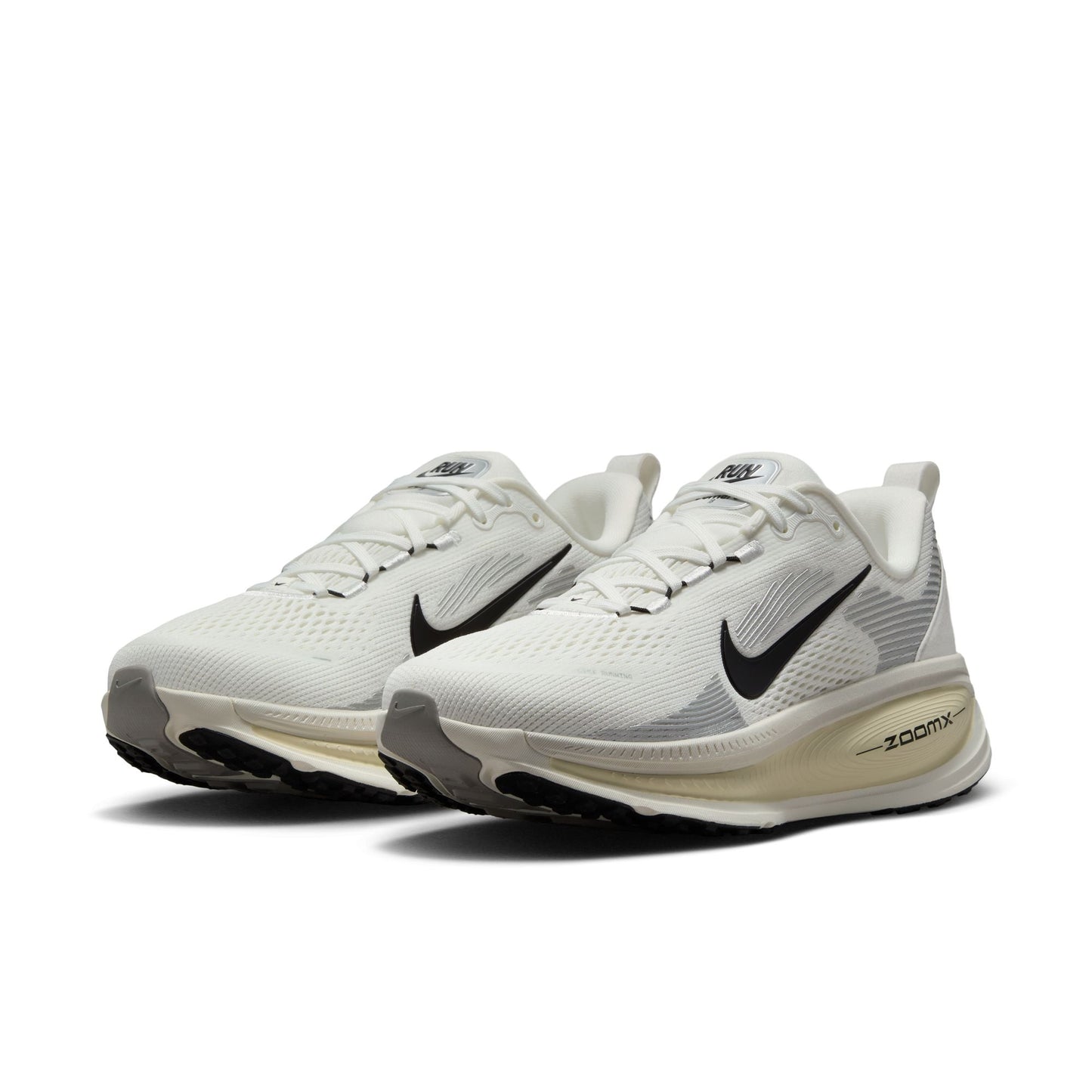 WMNS Nike Zoom Vomero 18