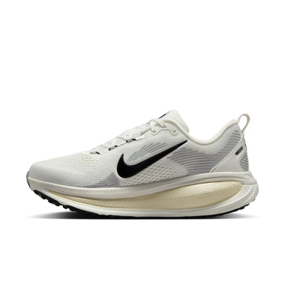 WMNS Nike Zoom Vomero 18