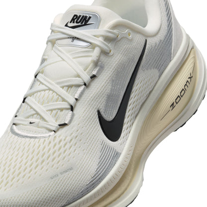 WMNS Nike Zoom Vomero 18