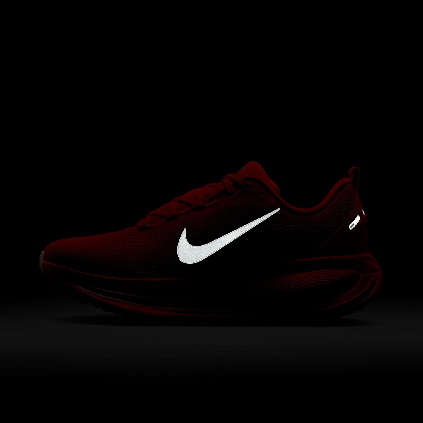 WMNS Nike Zoom Vomero 18