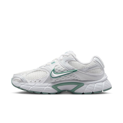 WMNS Nike V5 RNR