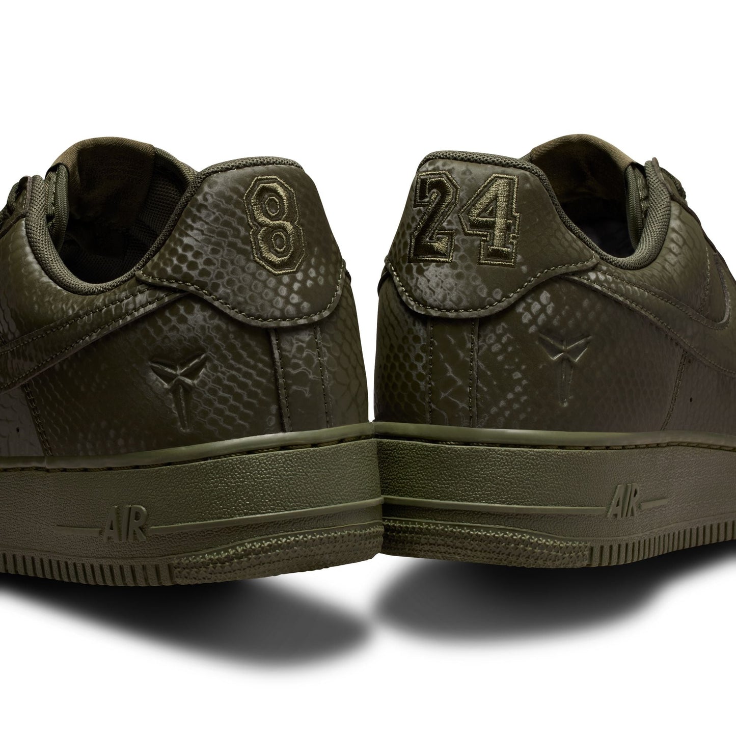 Nike Air Force 1 Retro Low Kobe Bryant Mamba Mentality ￼