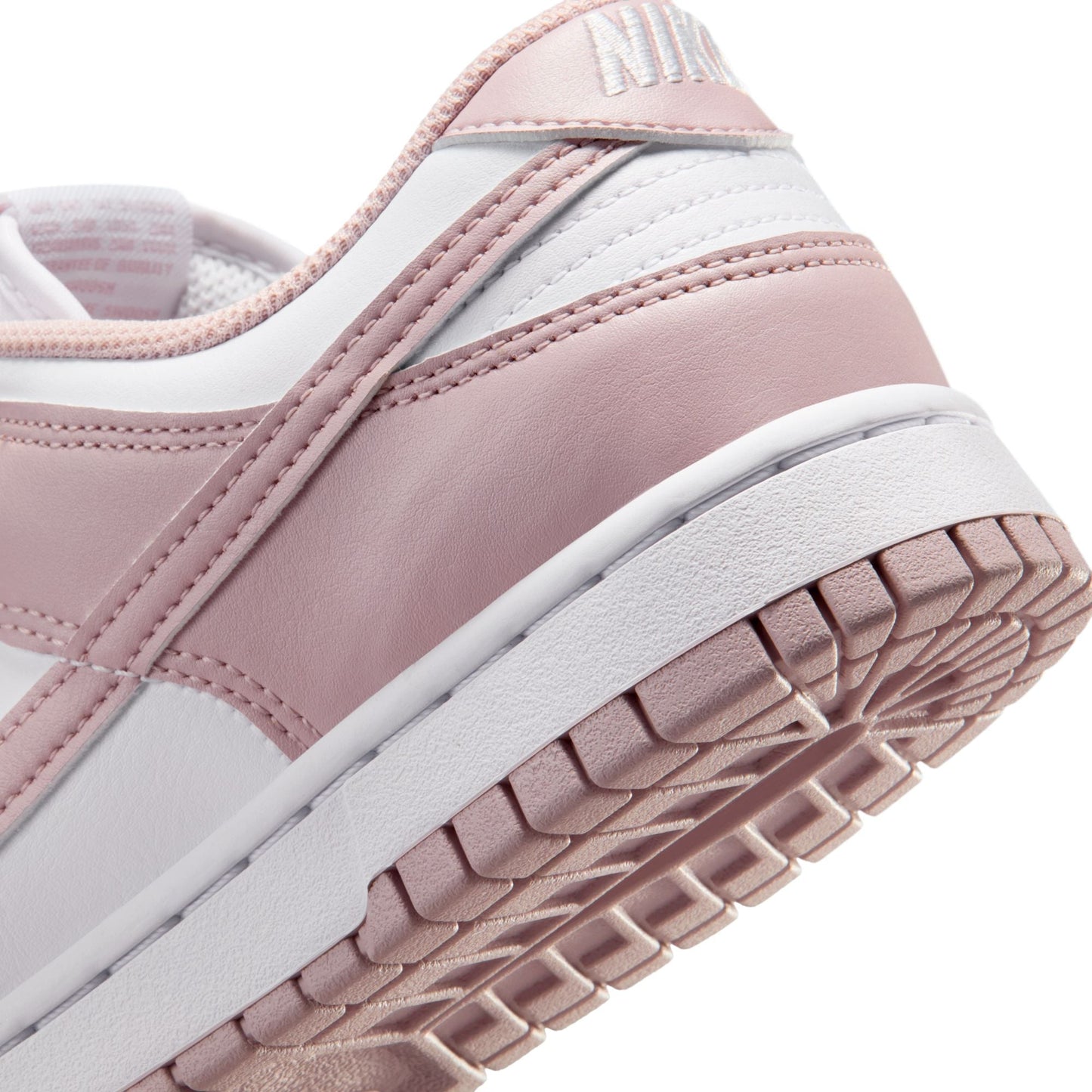 W Nike Dunk Low