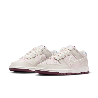 WMNS Nike Dunk Low Valentine’s Day ❤️￼