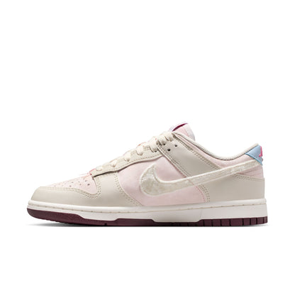 WMNS Nike Dunk Low Valentine’s Day ❤️￼