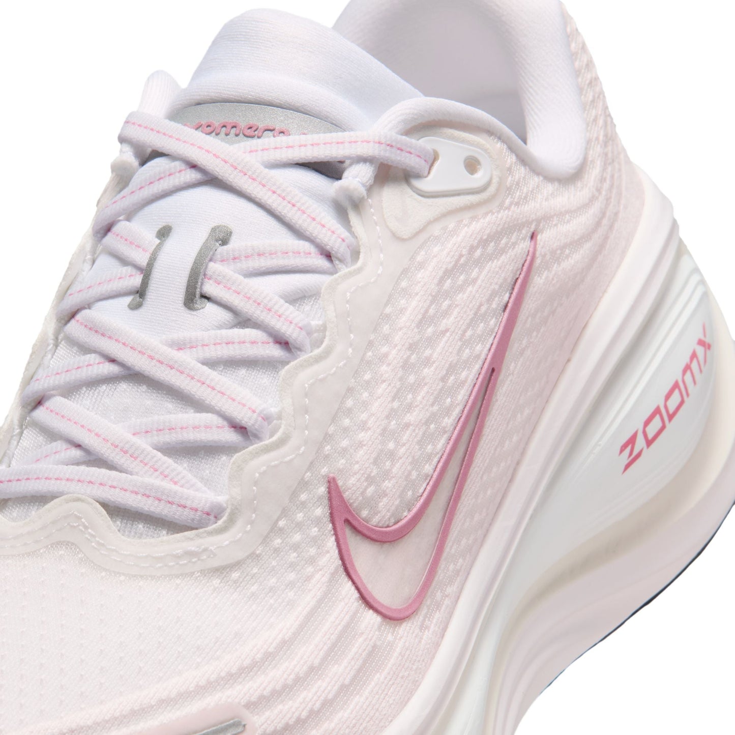 WMNS Nike Zoom Vomero Plus