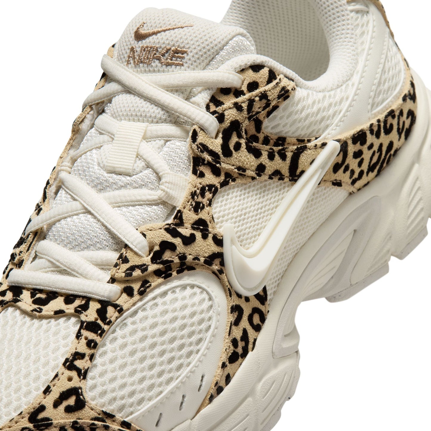 WMNS Nike V5 RNR Suede Leopard