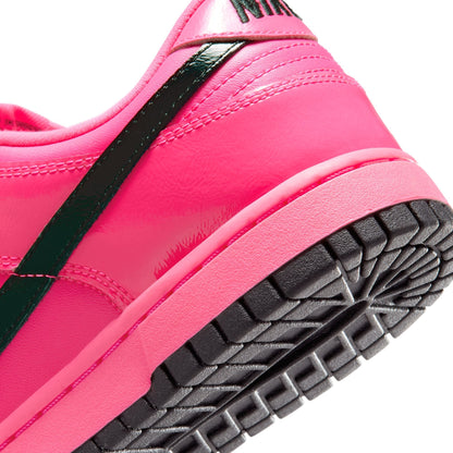 WMNS Nike Dunk Low Pink Blast