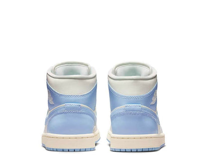 Air Jordan 1 Mid W "Psychic Blue"