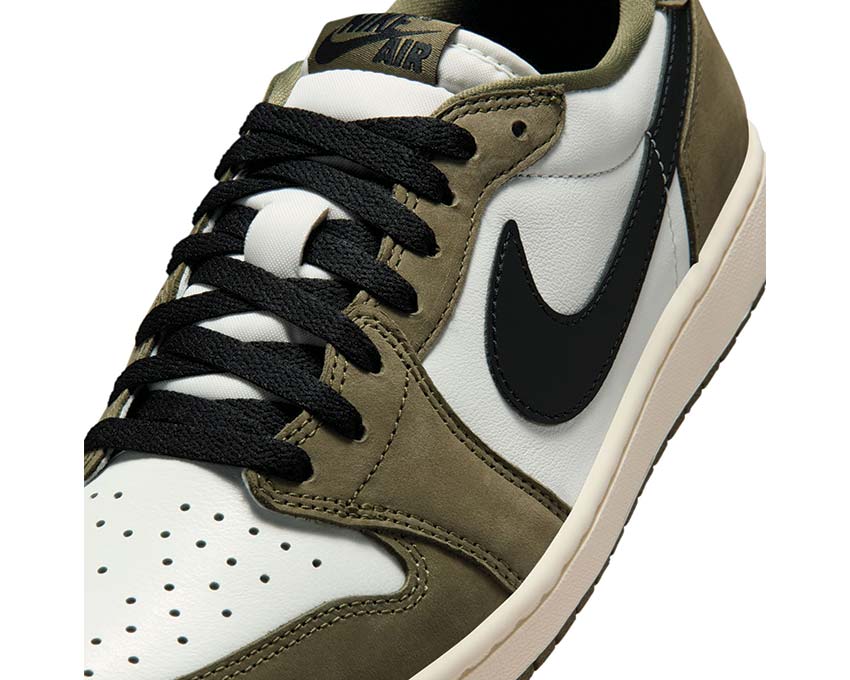 Air Jordan 1 Retro Low OG "Medium Olive"