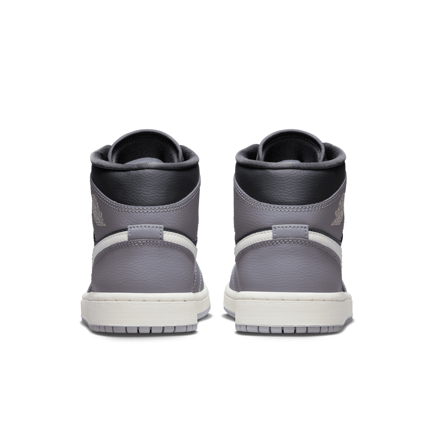 WMNS Nike Air Jordan 1 Retro Mid