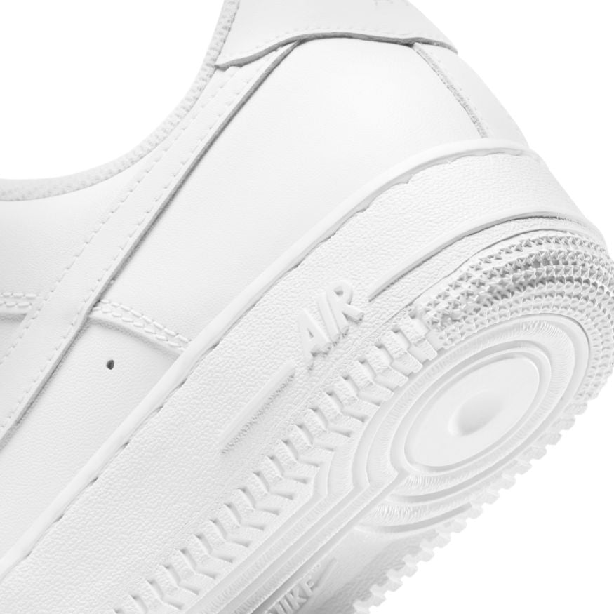 WMNS Nike Air Force 1 '07 Low Triple White