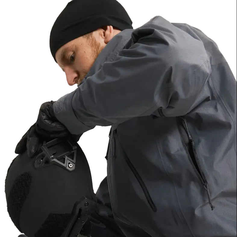 Arc'teryx LEAF Alpha Jacket (GEN 2.2)