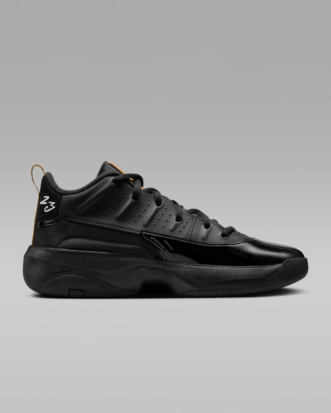 Nike Men's Jordan Max Aura 7 Shoes - Black / Metallic Gold