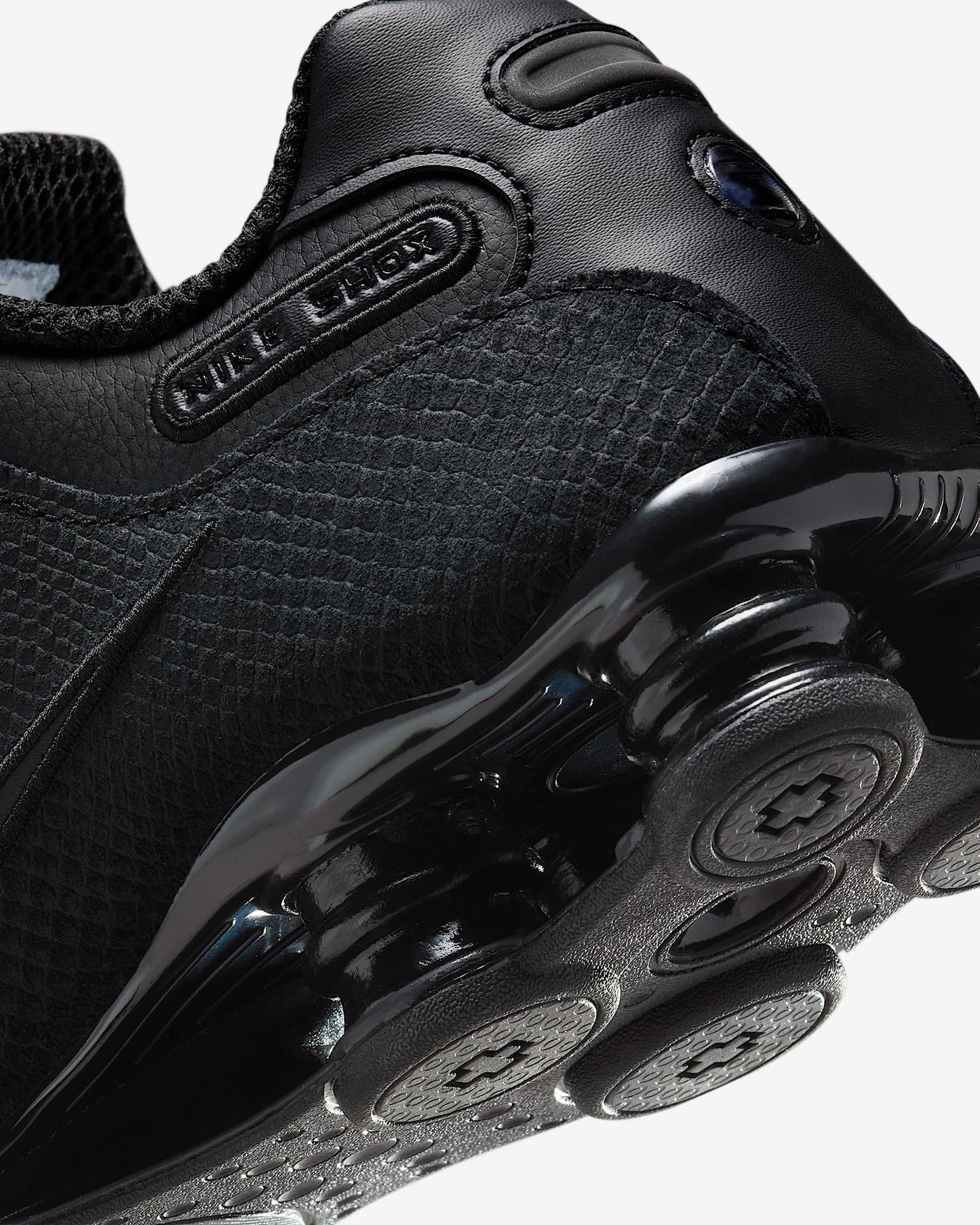 Nike Men's Shox Nz Shoes - All Black