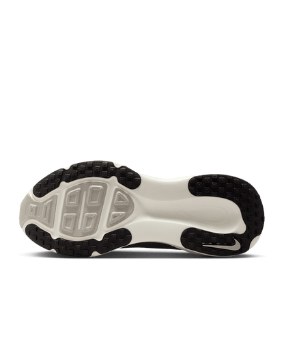 Nike Men's Vomero 18 Shoes - Black / Coconut Milk / Light Iron Ore / Summit White