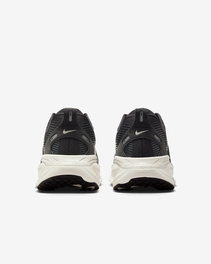 Nike Men's Vomero 18 Shoes - Black / Coconut Milk / Light Iron Ore / Summit White