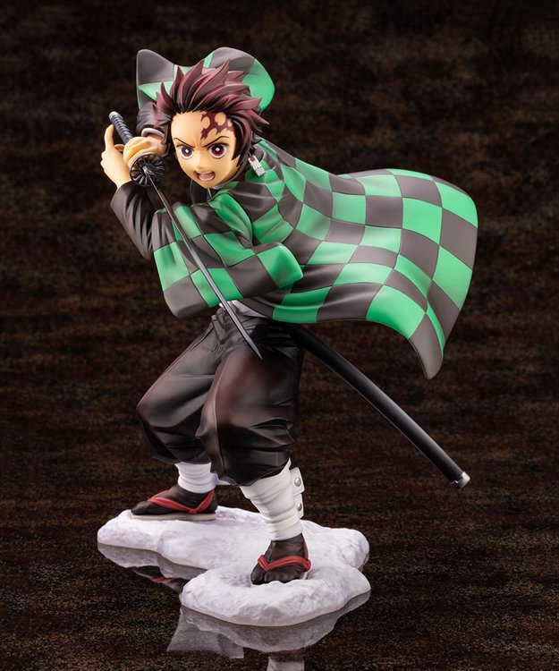 Demon Slayer - 1/8 Tanjiro Kamado ARTFX J Figure