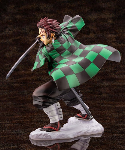 Demon Slayer - 1/8 Tanjiro Kamado ARTFX J Figure