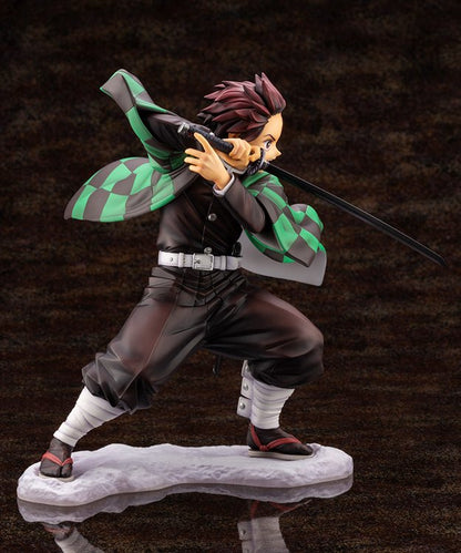 Demon Slayer - 1/8 Tanjiro Kamado ARTFX J Figure