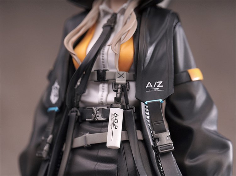 A-z - 1/7 A-ZD PVC Figure