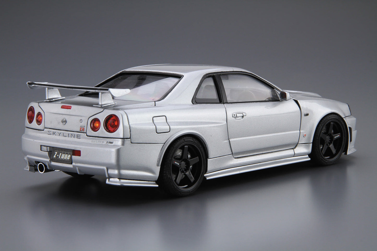 Model Car #34 - 1/24 Nismo Bnr34 Skyline GT-R Z-tune 04