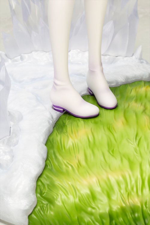Re:Zero - 1/7 Emilia Memorys Journey Ver. PVC Figure