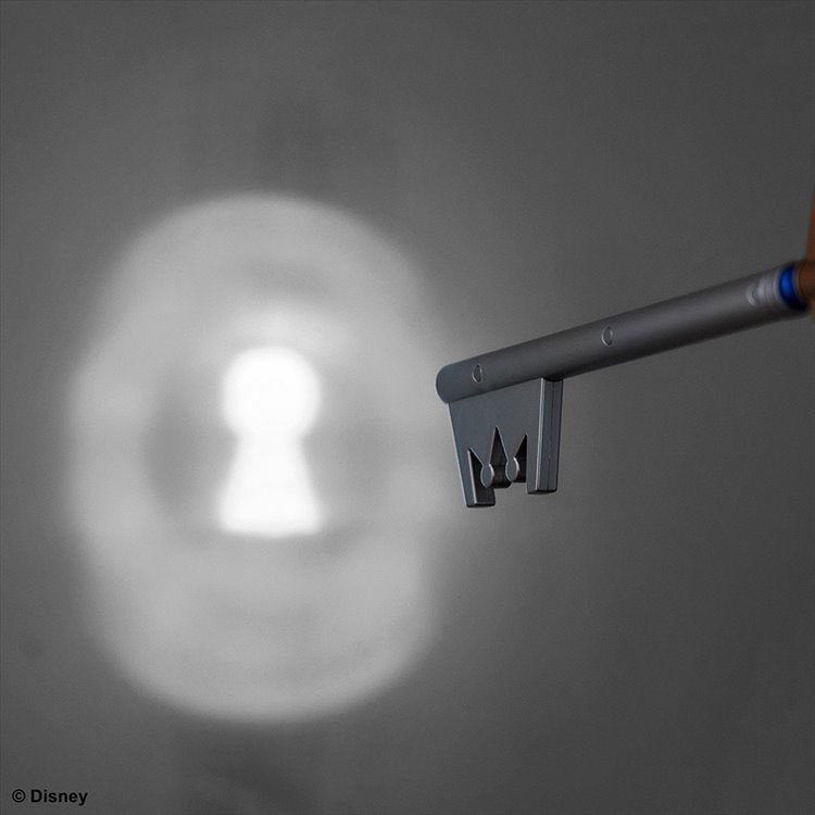 Kingdom Hearts -  Kingdom Key Light Up Keyblade