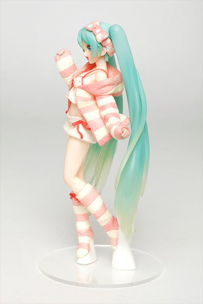 Vocaloid - Hatsune Miku Costumes Roomwear Ver. Figure
