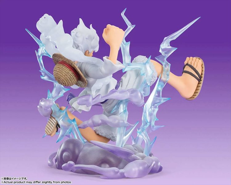 One PIece -  Monky. D Luffy Gear 5 Gigant Figuarts ZERO