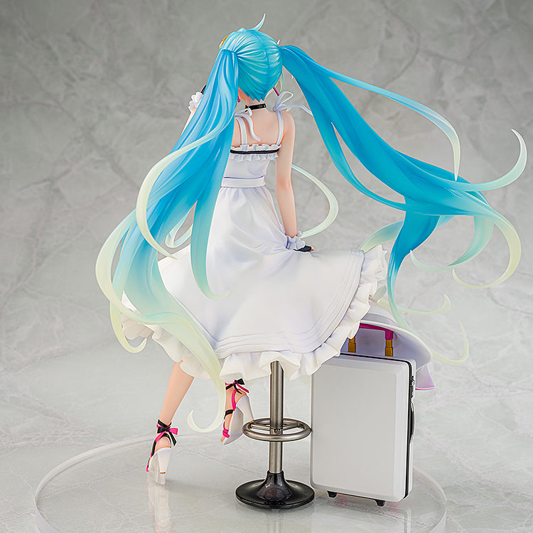 Vocaloid - 1/7 Racing Miku 2021 Vacation Style Ver. Figure