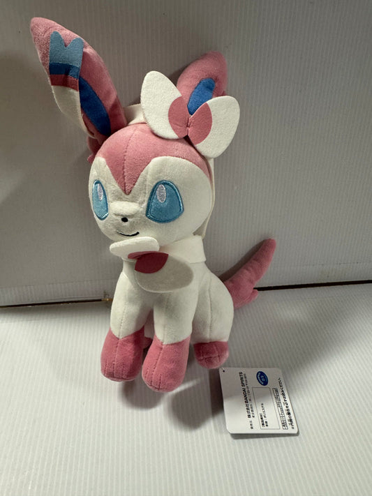 Pokemon - Sylveon 18cm Plush
