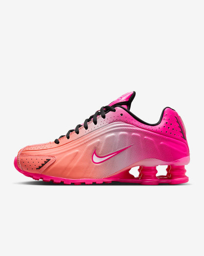 Nike Women's Shox R4 Shoes - Hyper Pink / Pink Foam / Black