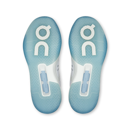 On Running Women's The Roger Advantage Pro Shoes - White / Chambray
